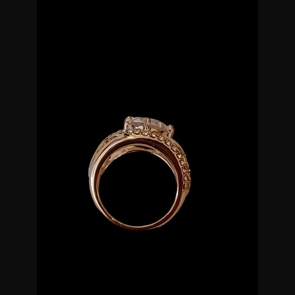 Large Silver Tone Crystal Size 7.75 Statement Cocktail Ring - Picture 7 of 11